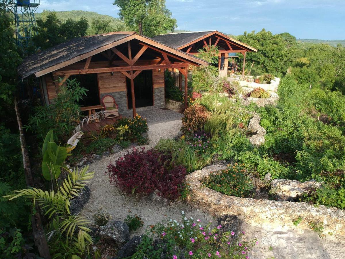 Jungle Of Peace Resort Siquijor Exterior photo