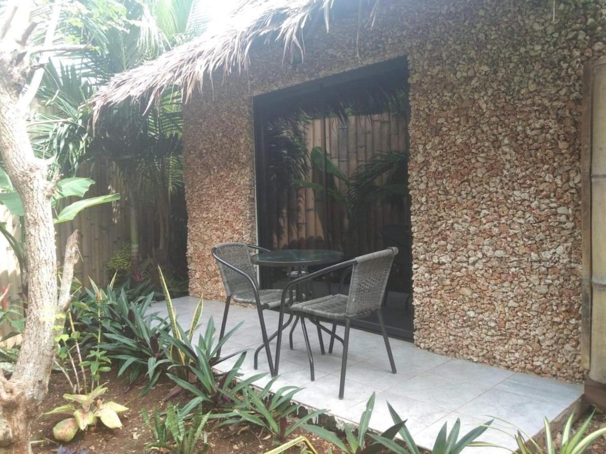 Jungle Of Peace Resort Siquijor Exterior photo