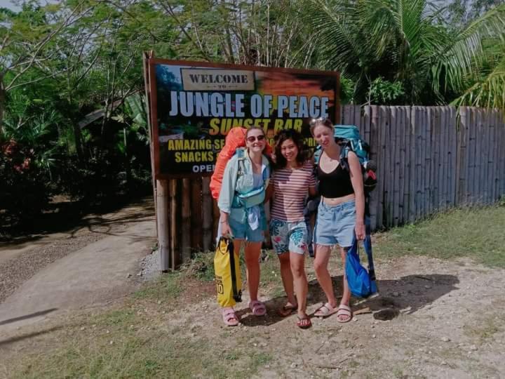 Jungle Of Peace Resort Siquijor Exterior photo